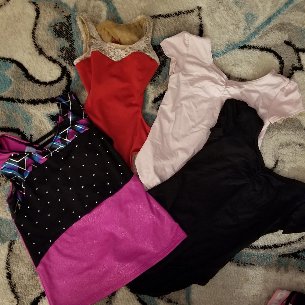 Lot of child med dance wear /gymnastic wear